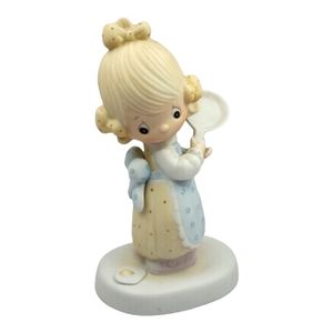 Jonathan & David Figurine Eggs Over Easy Porcelain Precious Moments Vtg …